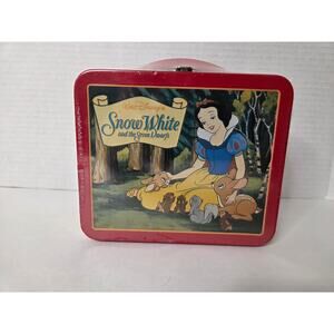 New Hallmark School Days Disney Snow White Lunch Box Tin Numbered Edition